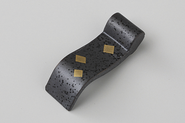 砂地市松 巻物型箸置