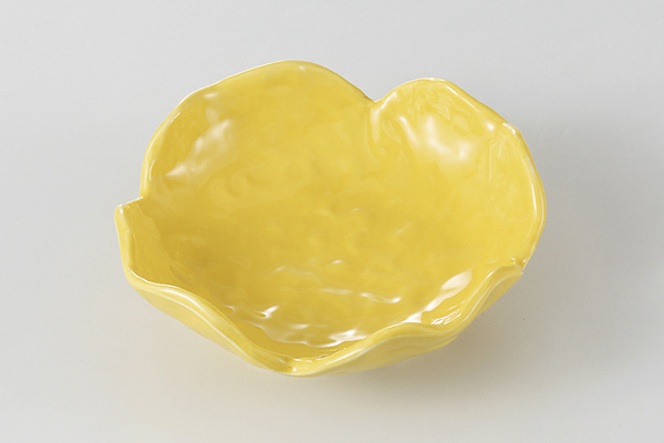 黄釉 花型4.0皿