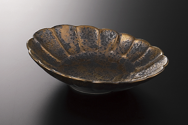 ゴールドたたき 菊型楕円鉢