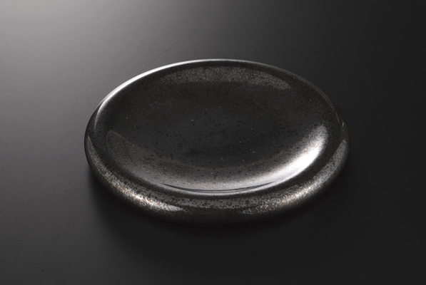 艶黒 くぼみ皿