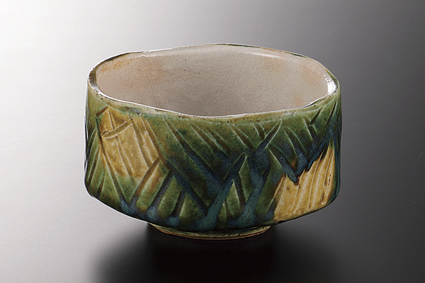 黄瀬戸オリベ 八角抹茶