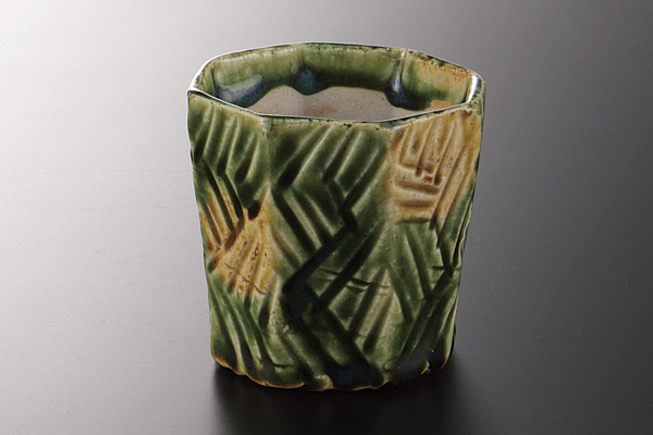 黄瀬戸オリベ 八角深小鉢