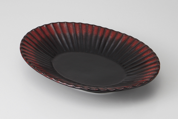 黒釉渕赤吹 菊型楕円鉢