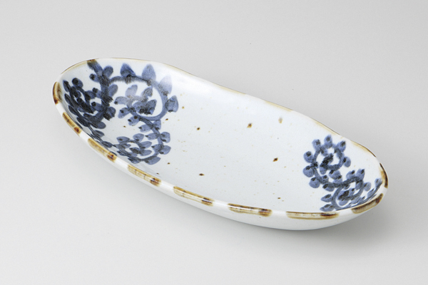 手描き唐草 舟型長鉢