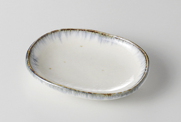 【廃番】ウノフ 楕円小皿