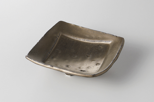 ゴールド 変形リム角小皿