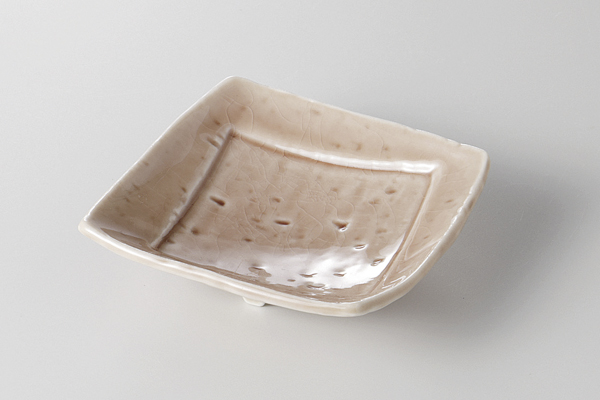 ローズピンク 変形リム角小皿