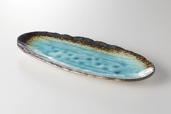 スカイブルー 削り楕円皿