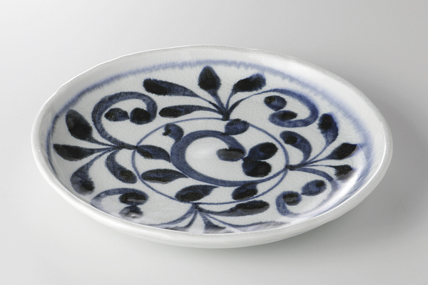 おもと唐草 玉渕8.0皿