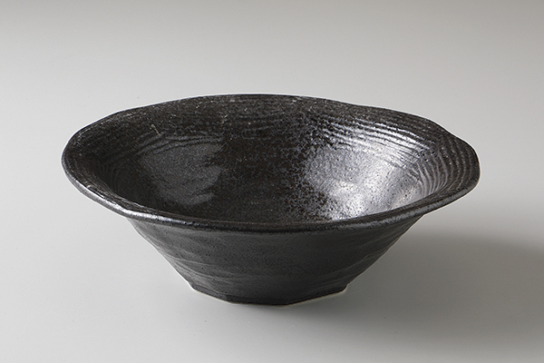 黒錆(抗菌釉) ストライプ7.0鉢