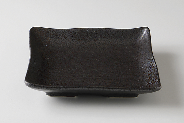 黒錆(抗菌釉) 正角皿