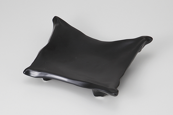 黒マットちぎり 向付