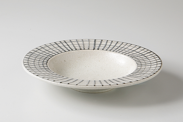 白格子 リム6.0鉢