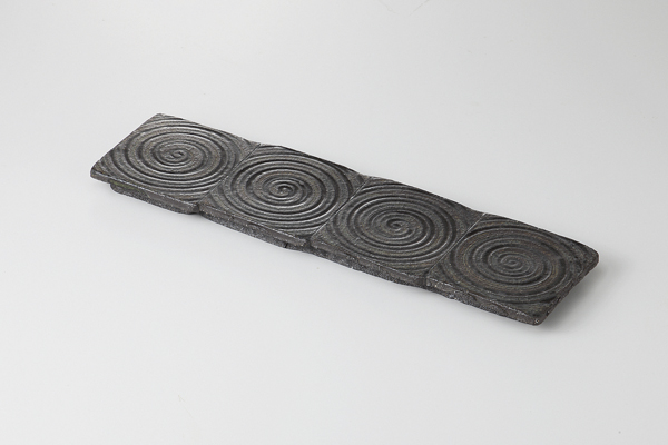 黒窯変渦 段違付出皿