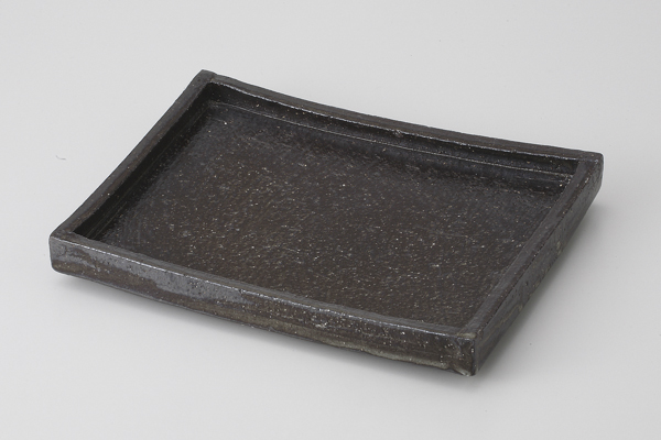 黒伊賀 変型長角皿