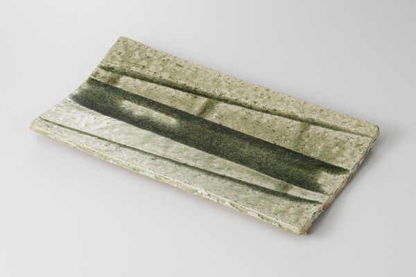 伊賀灰釉削り 長角皿