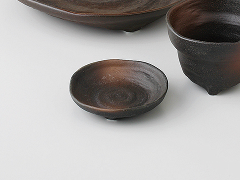 黒備前吹 薬味皿