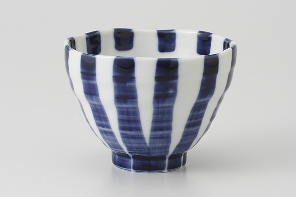 呉須太十草 いっちゃん碗