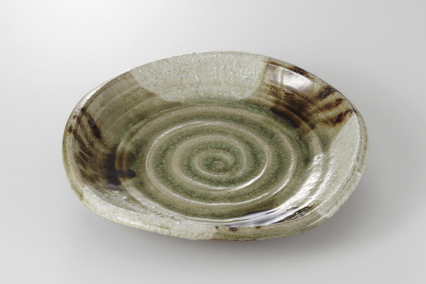 厚手茶流 撫角8.5皿