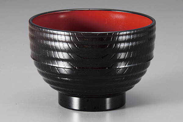 耐熱ｽﾀｯｸ木目汁椀 黒内朱