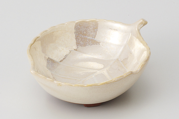 パール木ノ葉 三ッ足小鉢