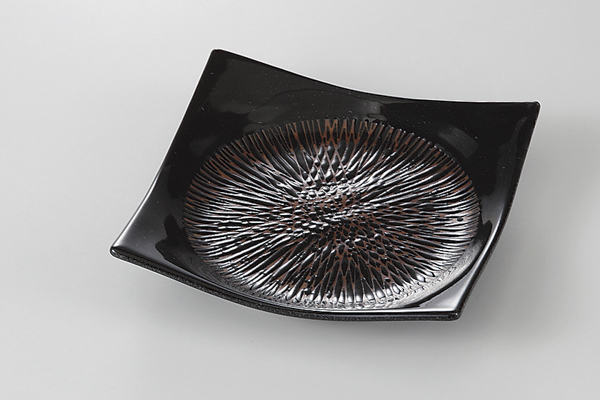 朱黒乱十草 4.5正角皿