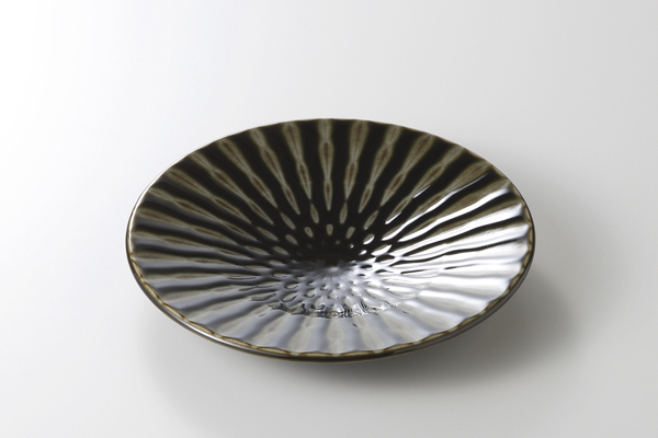 フオーカス 織部 輪二重6.5皿