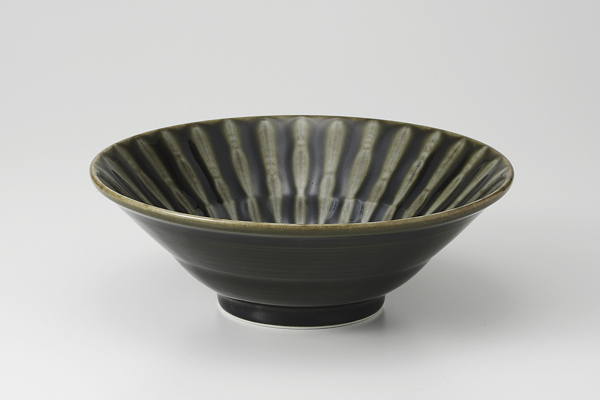 フォーカス 織部 輪二重6.5深鉢