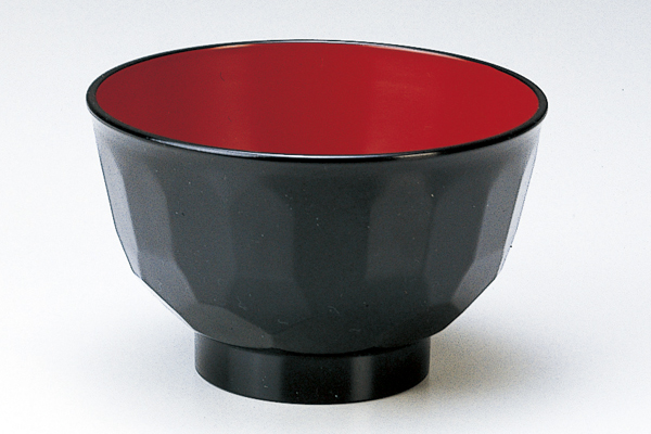 無地亀甲汁椀 黒内朱