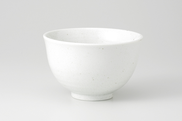 サザナミ白 反り茶碗