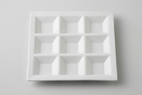 白 9品プレート