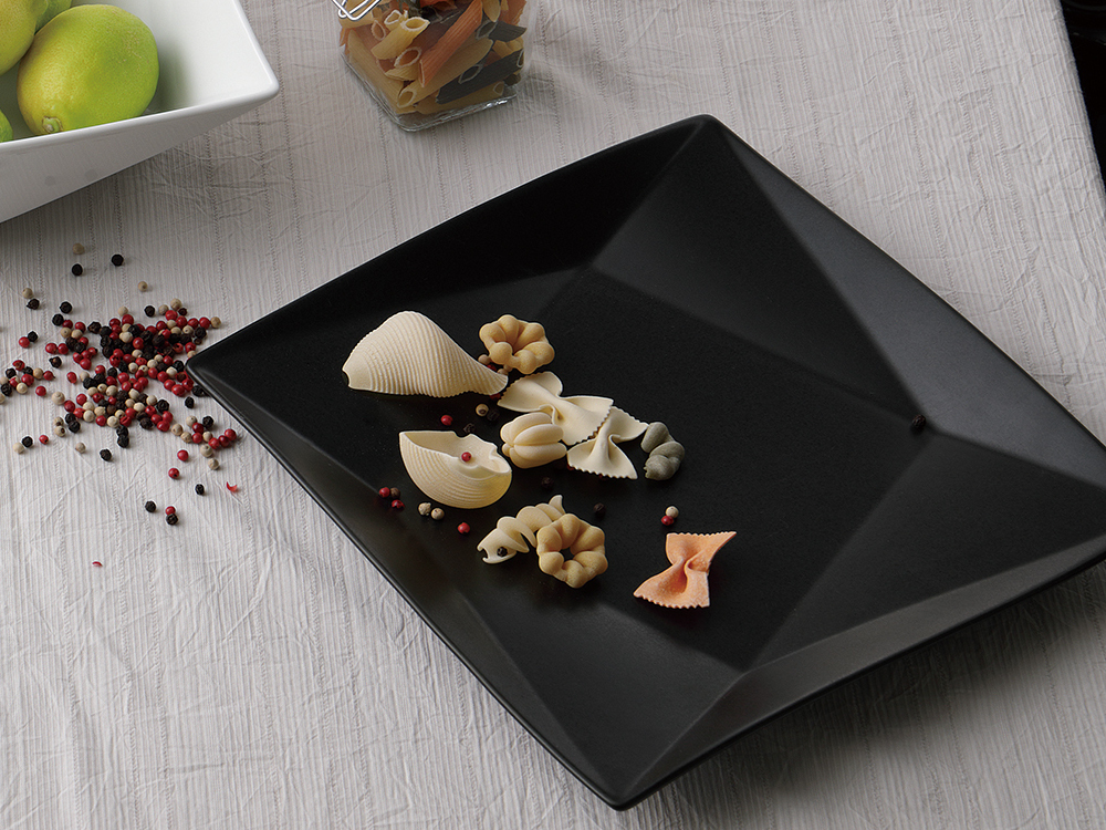 折紙(黒) 10吋角皿