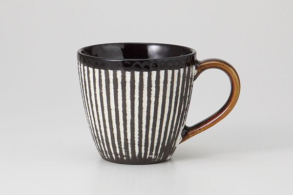 黒土彫込 マグカップ