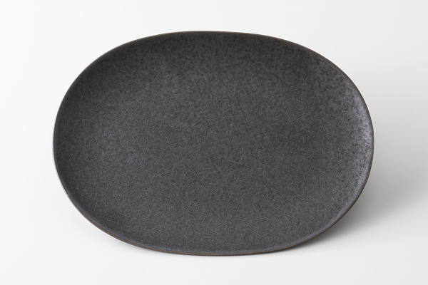 【廃番】マットブラック オーバルプレート21.5cm