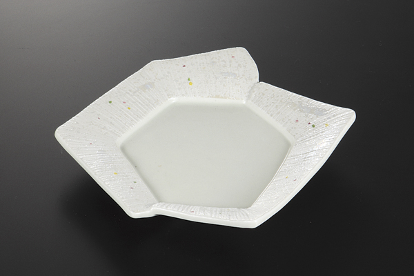 【廃番】点紋 変形六角皿