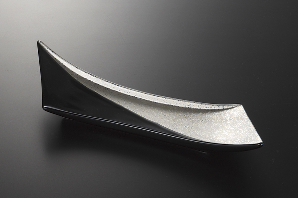 黒プラチナ 剣先長皿