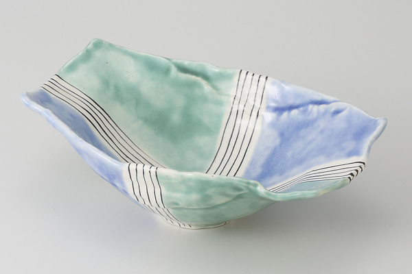 二色交趾 舟型鉢