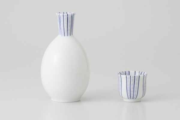 玉型口十草 一合徳利