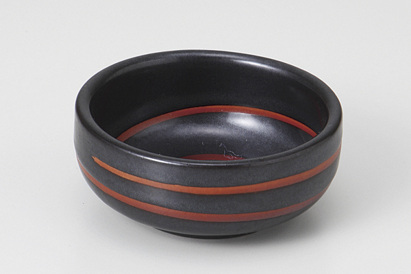 黒渦 切立小皿