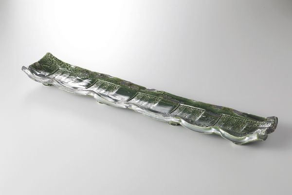 織部角文字 長皿