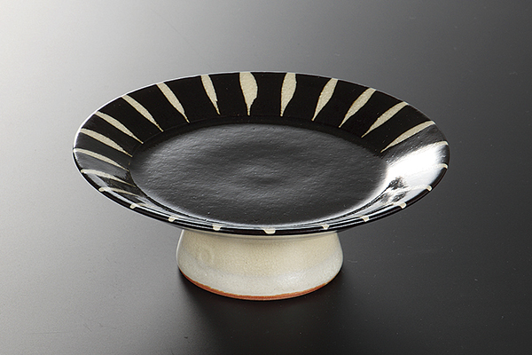 天目十草 高台皿