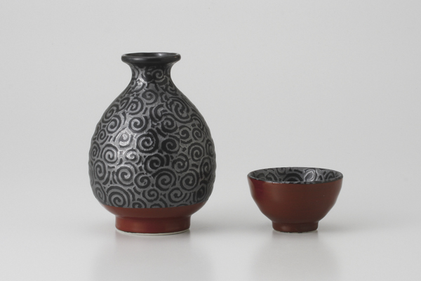 朱巻天目唐草 徳利