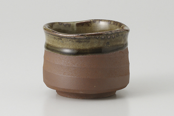 口織部錆 こぶ茶