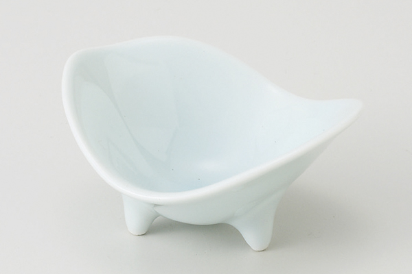 青白磁 三ツ足珍味