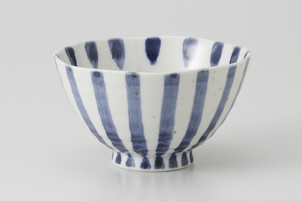 筆十草 飯碗 大