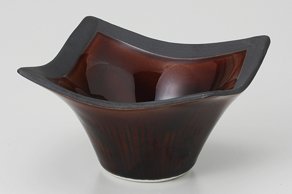 アメ釉 花型小鉢(小)