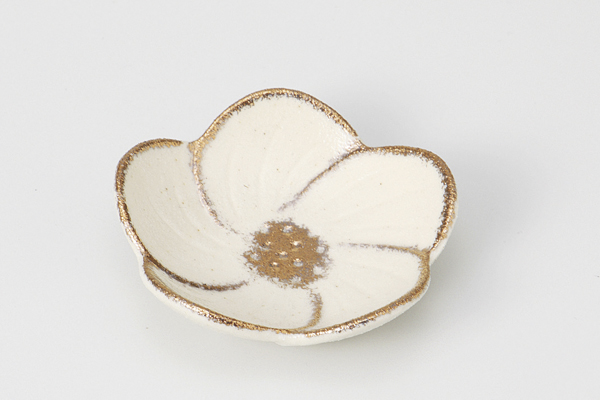 金たたき梅 珍味小皿