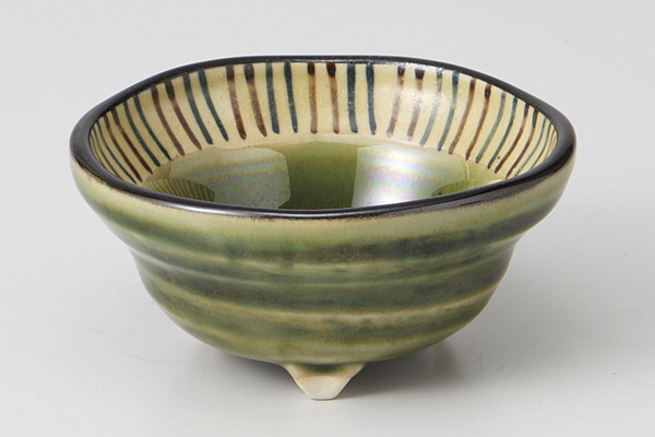 織部渕十草 三ツ足珍味