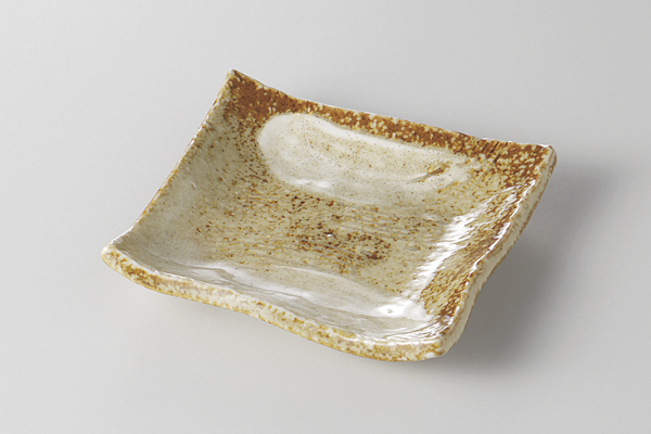 黄灰釉 角小皿
