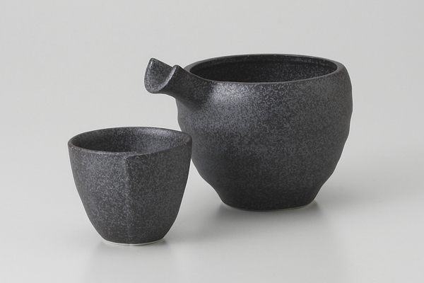 鉄ペッパー 丸型酒器